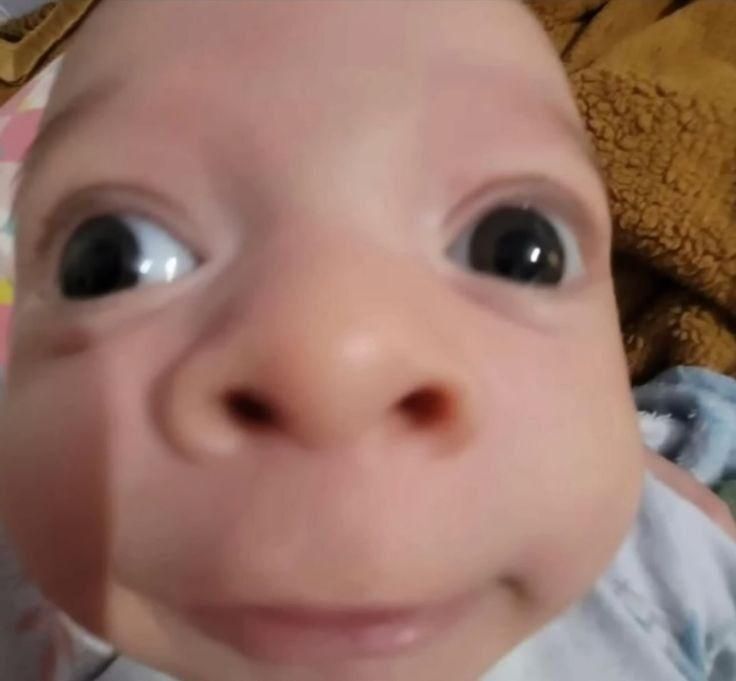 Bebê Engraçado para Foto de Perfil