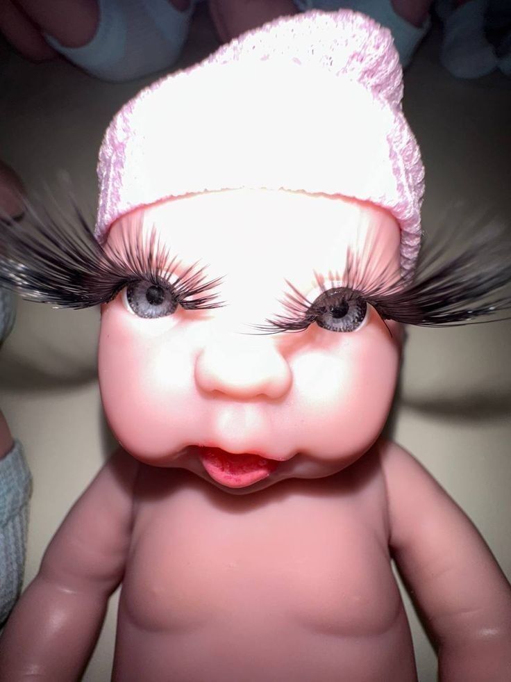 Boneco de Bebê Engraçado para Foto de Perfil