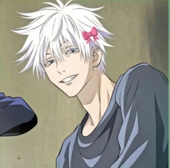 Foto de Anime para Perfil com Personagem Sorridente