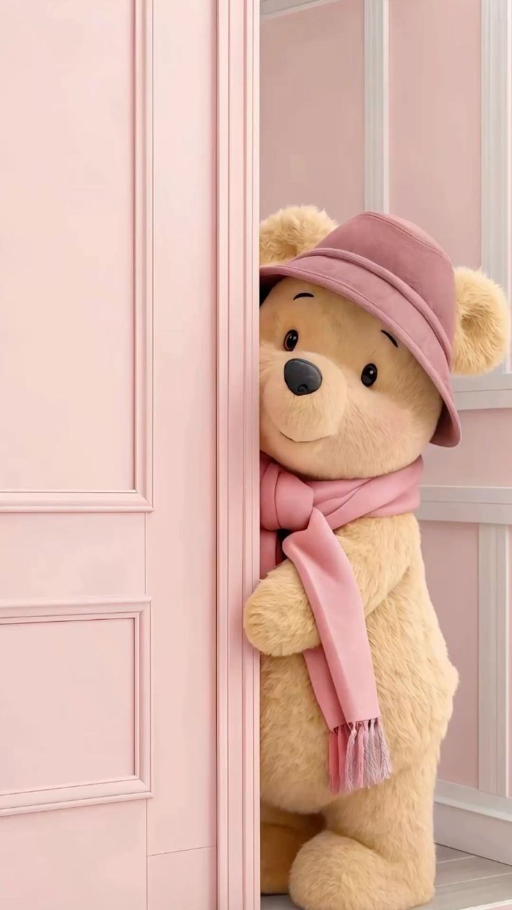 Urso de Pelúcia Fofo: Papel de Parede Rosa